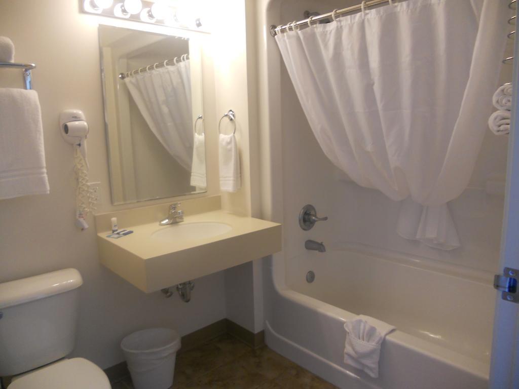 Coho Motel Kewaunee Ruang foto