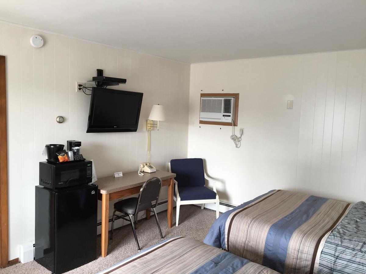 Coho Motel Kewaunee Bagian luar foto