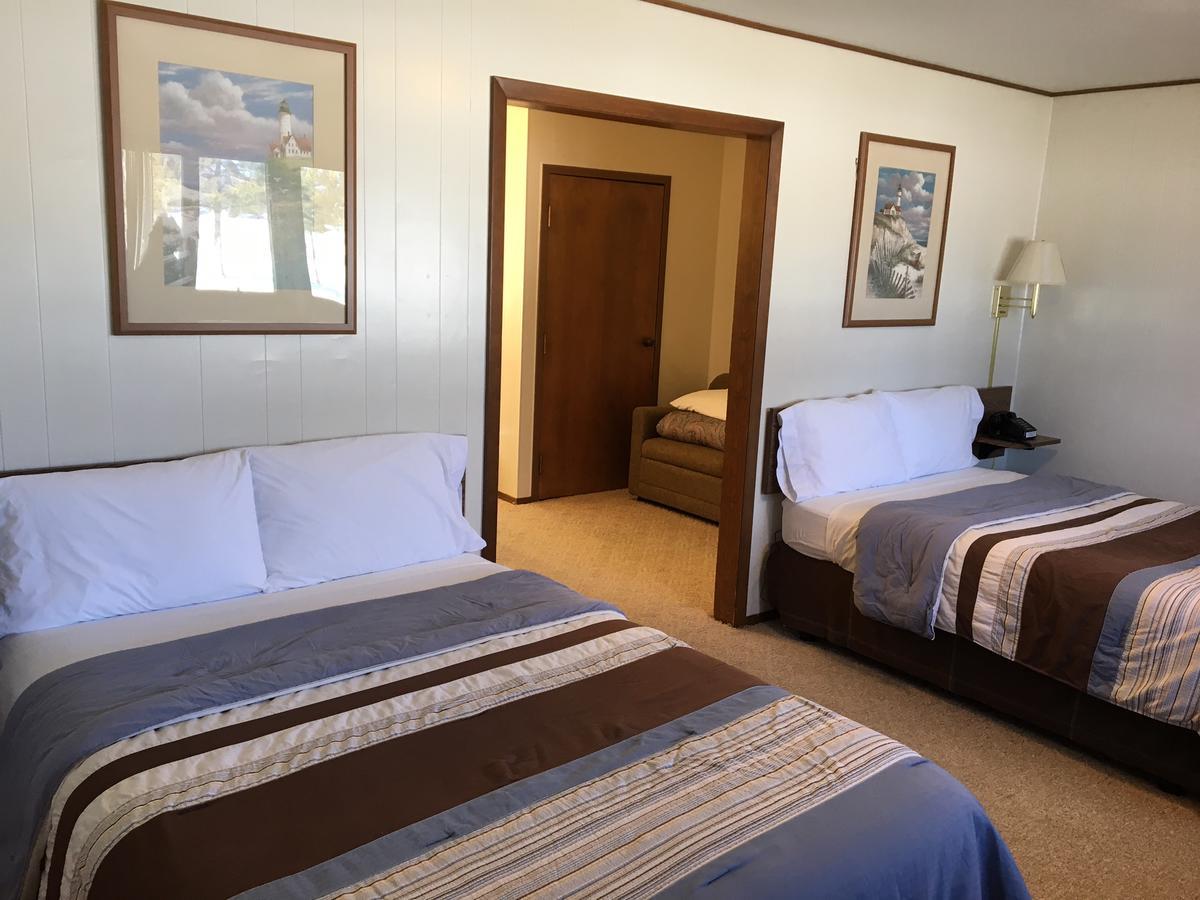 Coho Motel Kewaunee Bagian luar foto