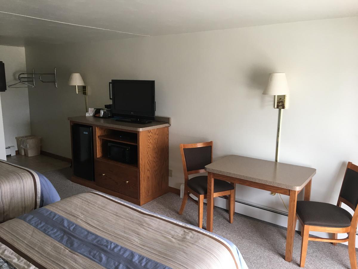 Coho Motel Kewaunee Bagian luar foto